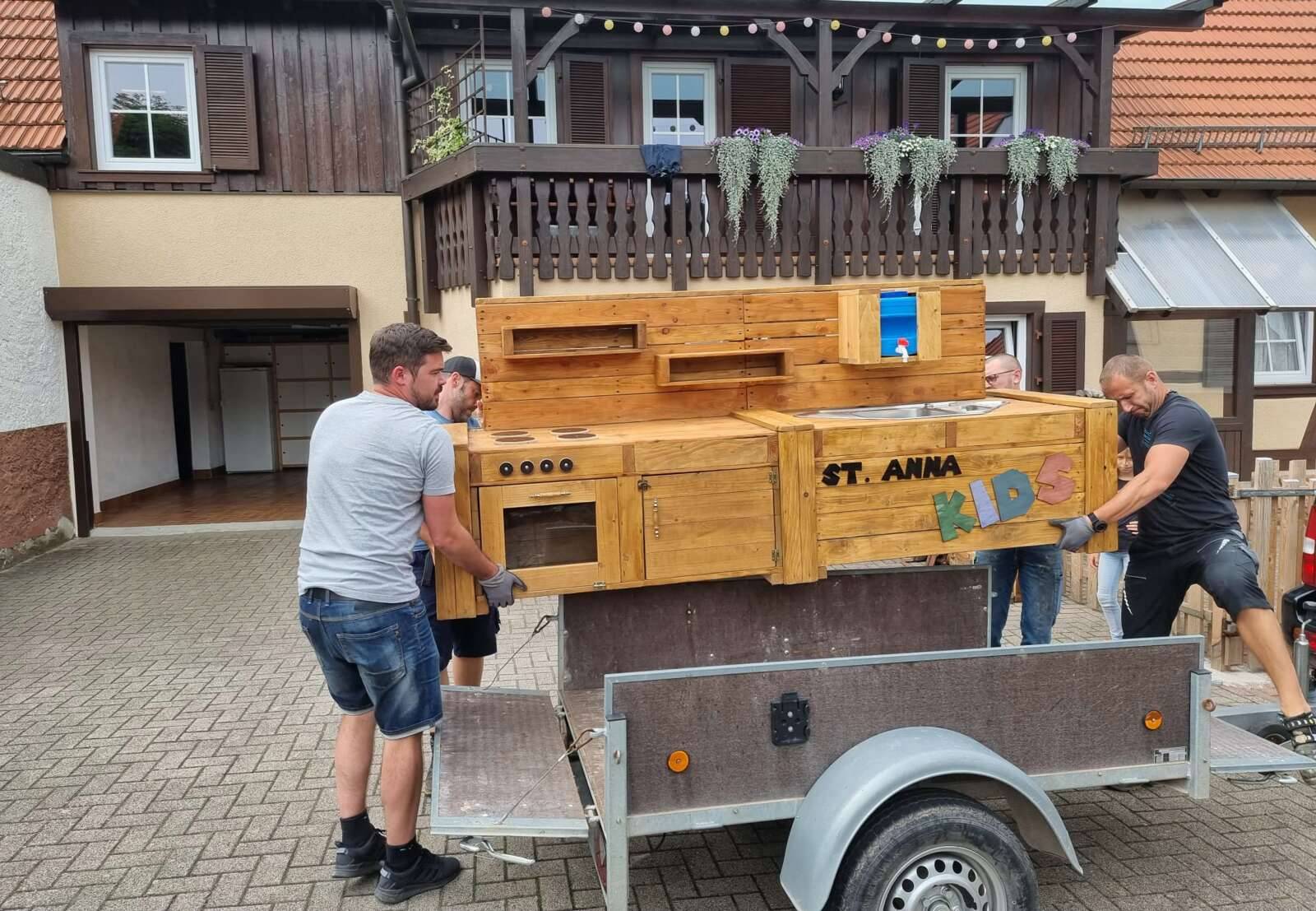 Quelle: hucksholzkischd.de